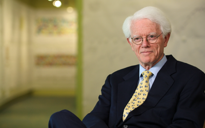 PETER LYNCH